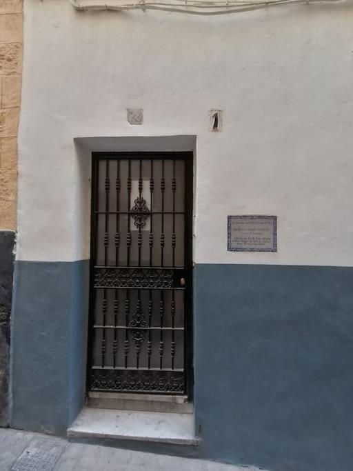 Cdz - Suarez De Salazar 2, Cozy Apartment In Cádiz Exterior foto